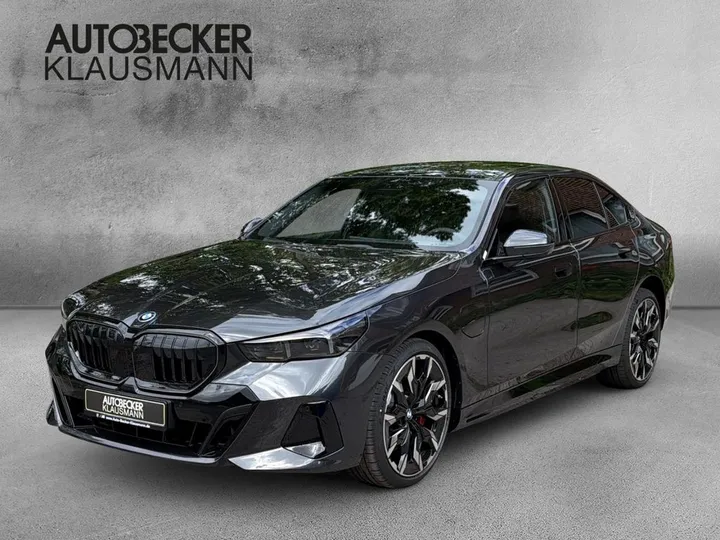 BMW 550