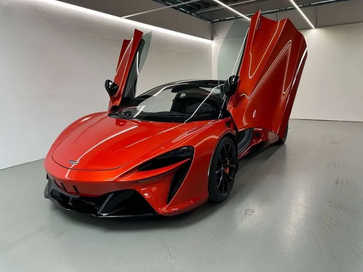 McLaren Artura