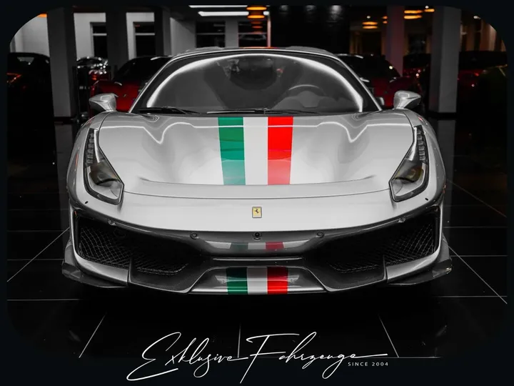 Ferrari 488 Pista