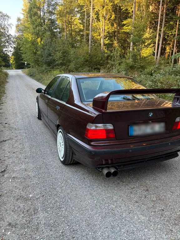 BMW 328