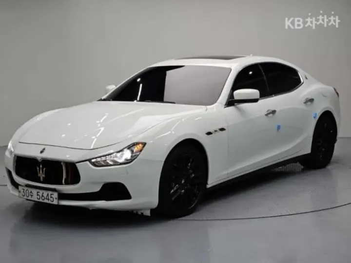 Maserati Ghibli