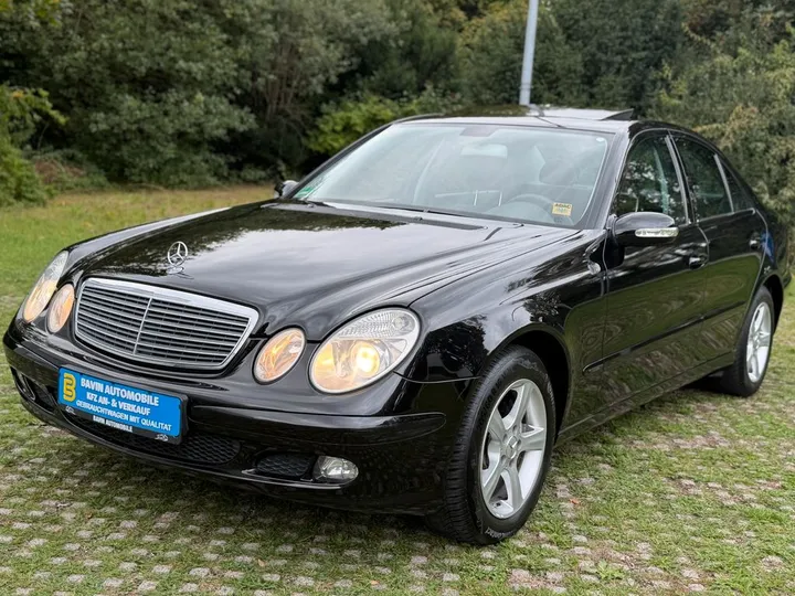 Mercedes-Benz E 220