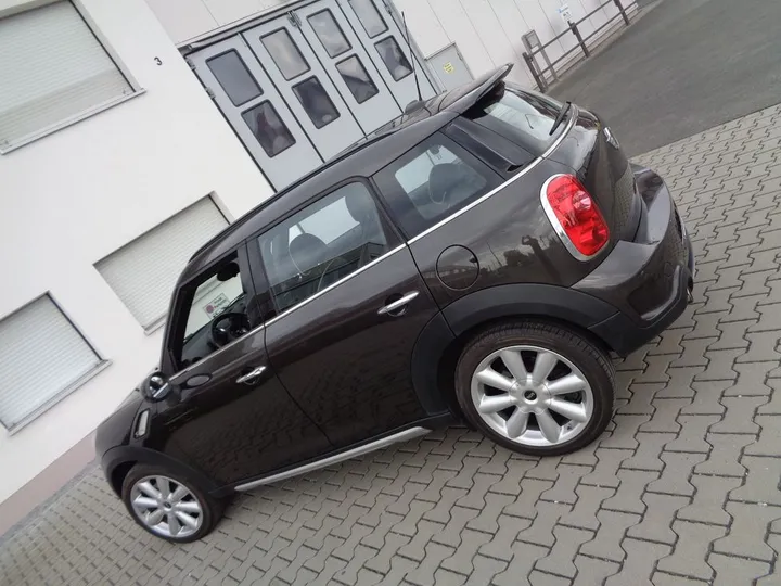 MINI Countryman S (Cooper)