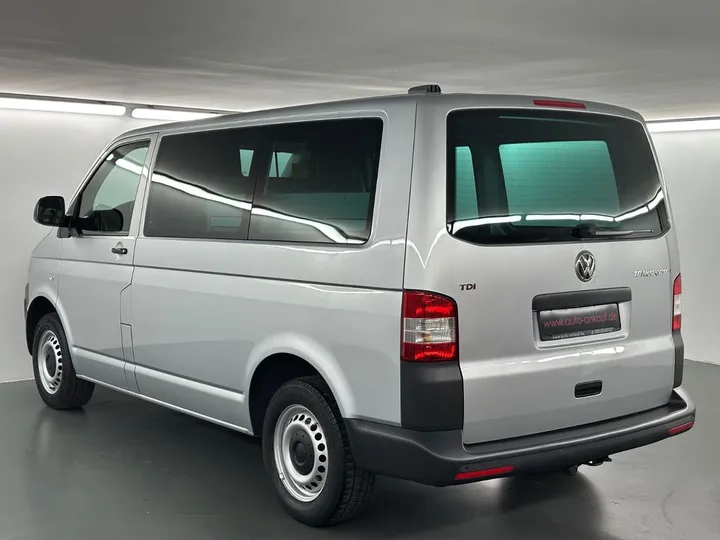 Volkswagen T5 Transporter