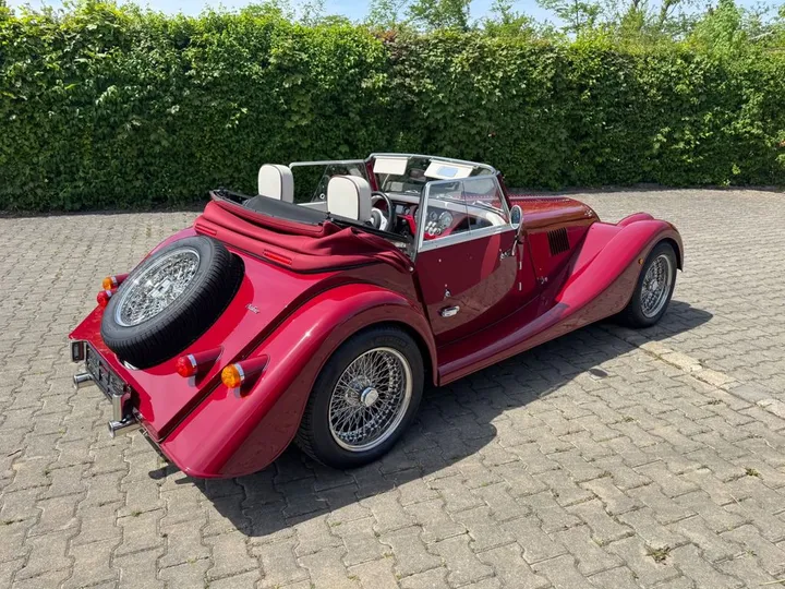 Morgan Plus 4