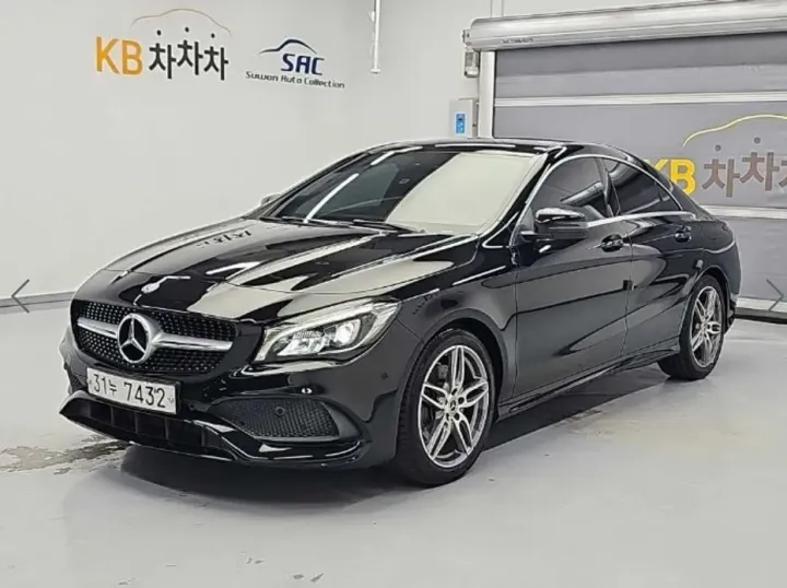 Mercedes-Benz CLA-Class