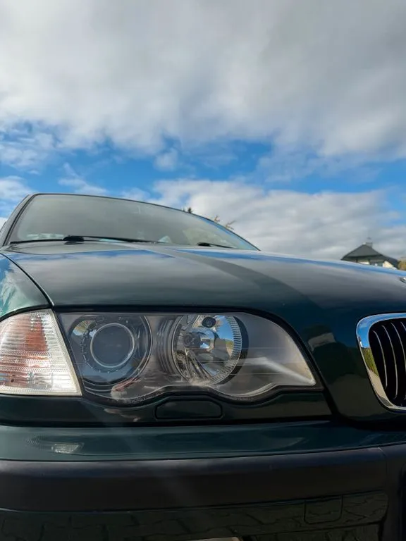 BMW 330