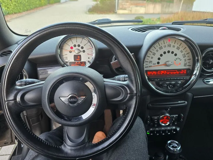 MINI ONE