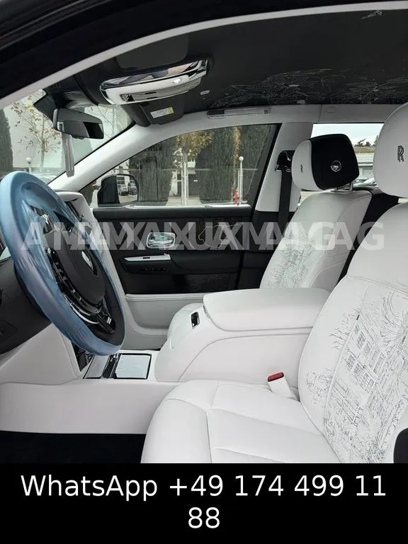 Rolls-Royce Phantom