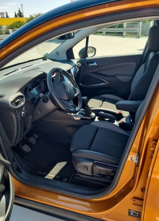 Opel Crossland (X)