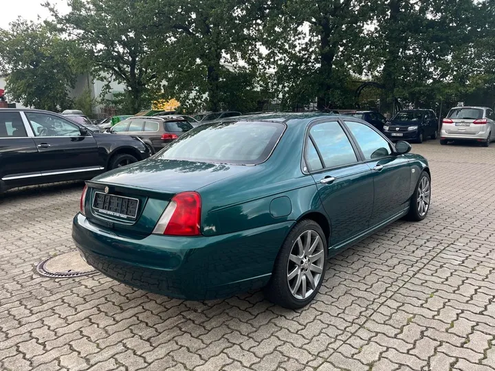 MG ZT