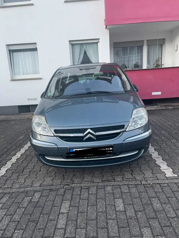 Citroën C8
