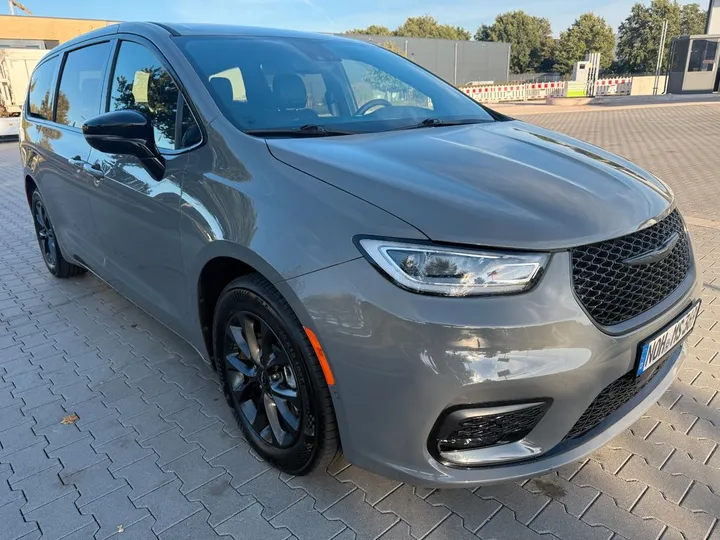 Chrysler Pacifica