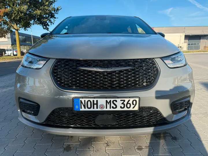 Chrysler Pacifica