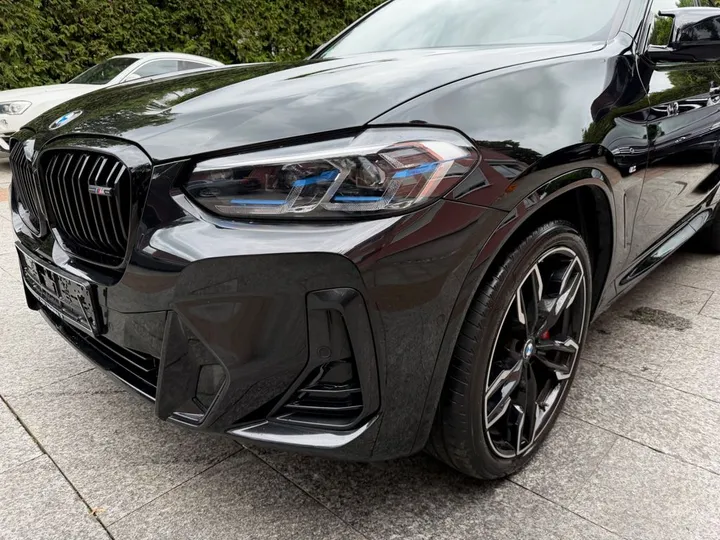BMW X4 M40