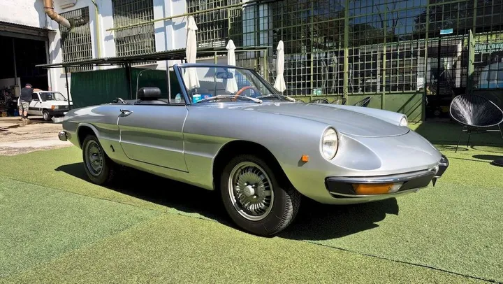 Alfa Romeo Spider