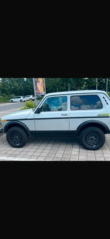 Lada Taiga