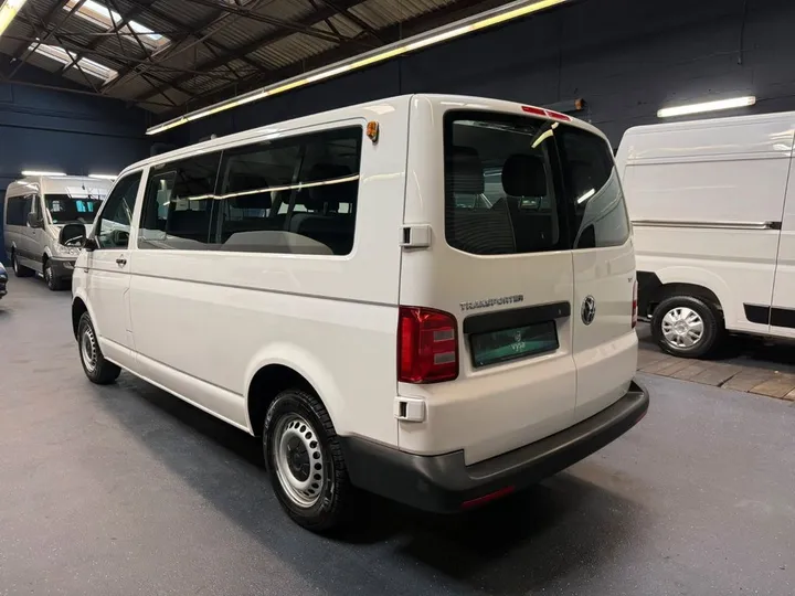 Volkswagen T6 Kombi