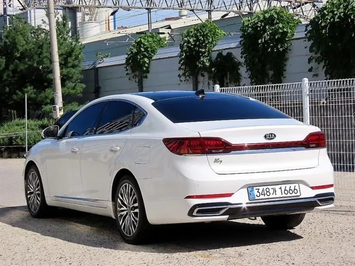 Kia K7