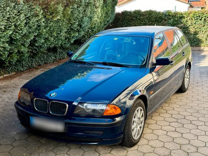 BMW 318