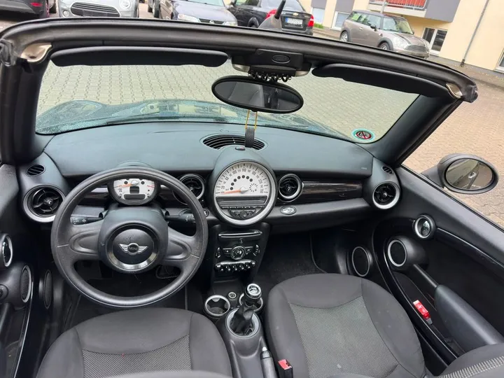 MINI One Cabrio