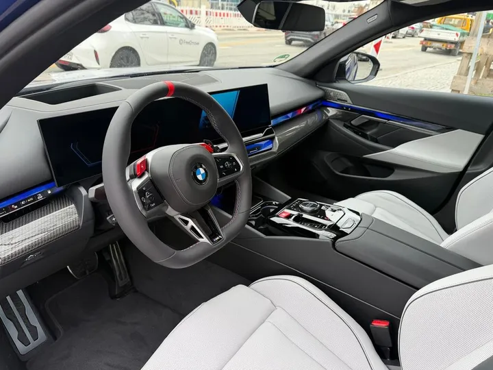 BMW M5