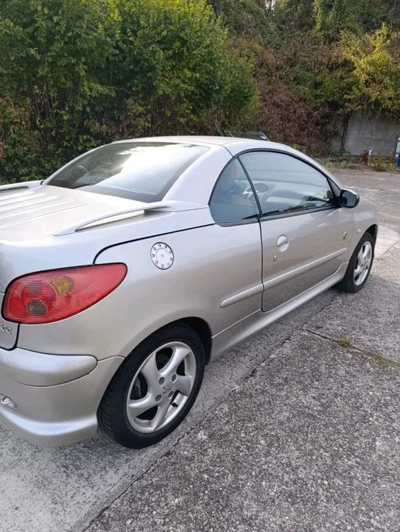 Peugeot 206