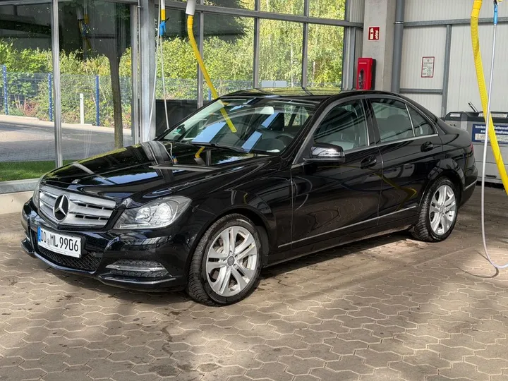 Mercedes-Benz C 180