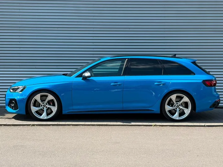 Audi RS4