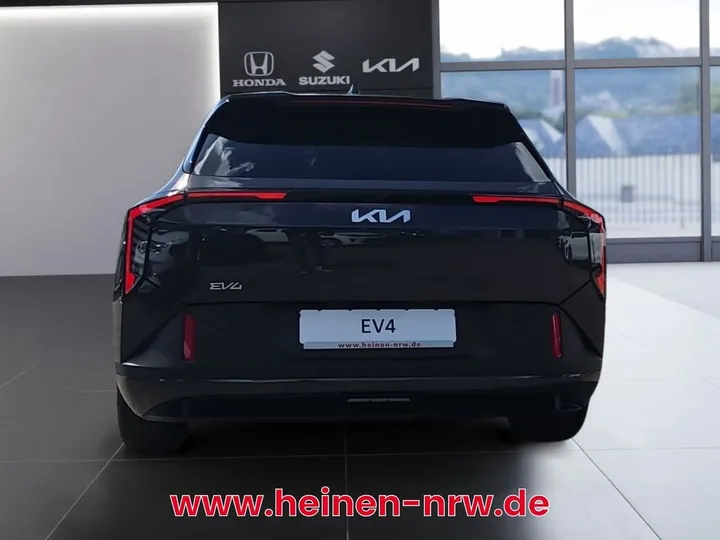 Kia EV4