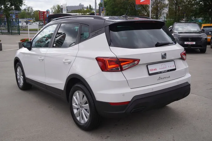 Seat Arona