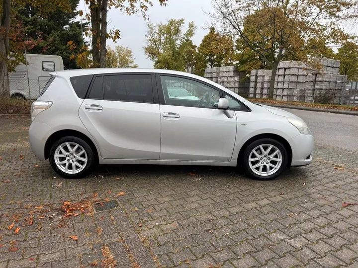 Toyota Verso