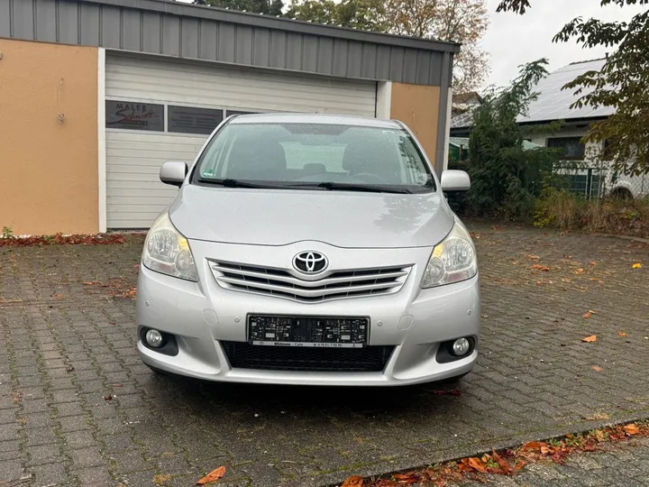 Toyota Verso