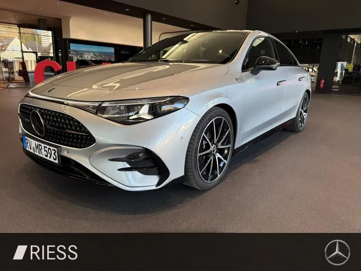 Mercedes-Benz CLA 200