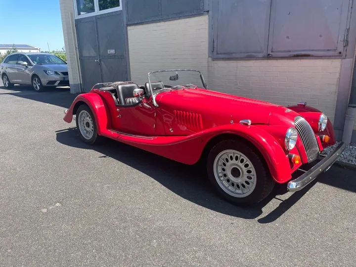 Morgan Plus 8