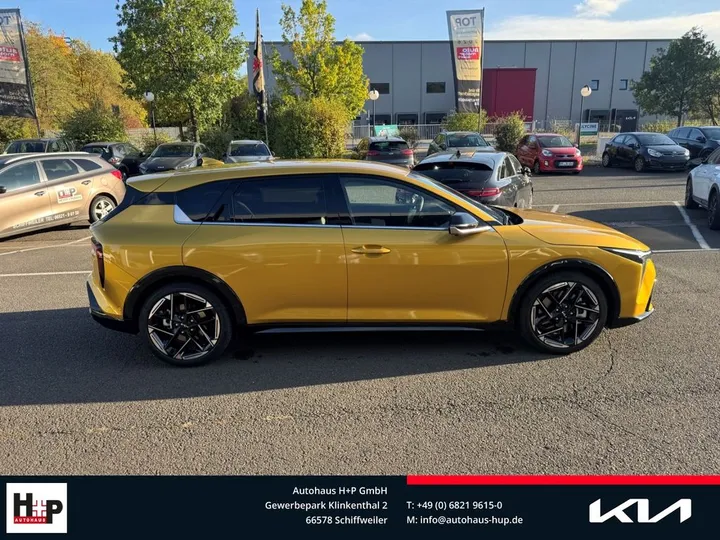 Kia K4