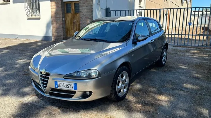 Alfa Romeo 147