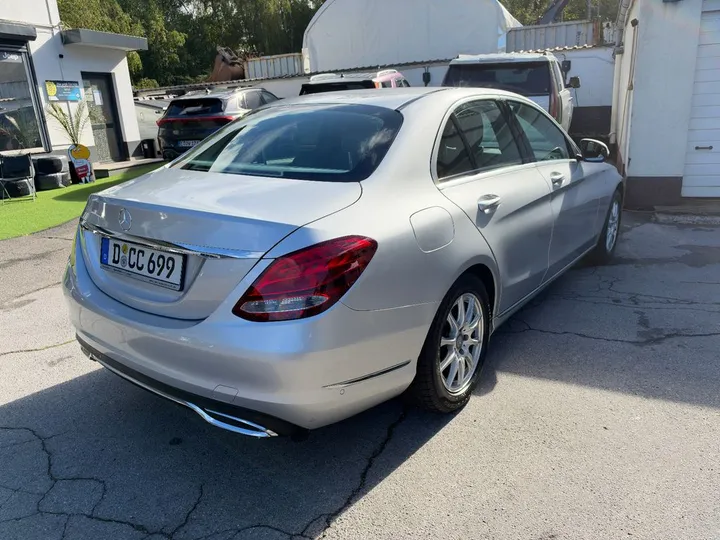 Mercedes-Benz C 200