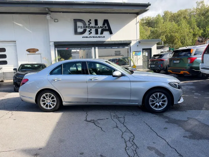 Mercedes-Benz C 200