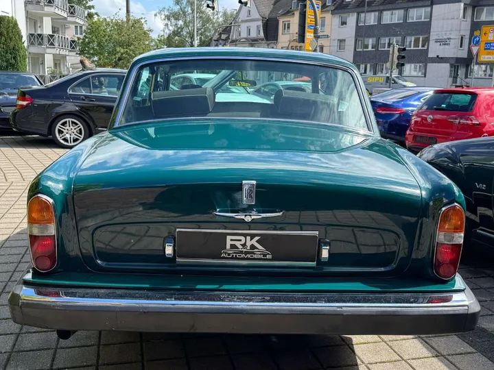 Rolls-Royce Silver Shadow