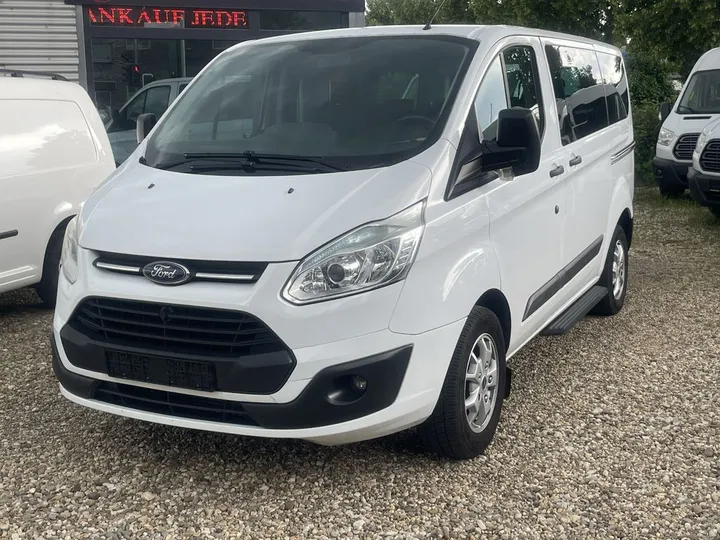 Ford Tourneo Custom