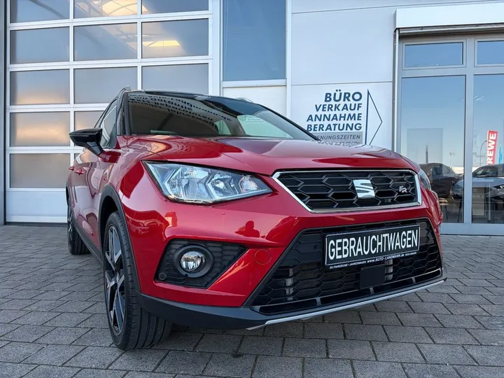 Seat Arona