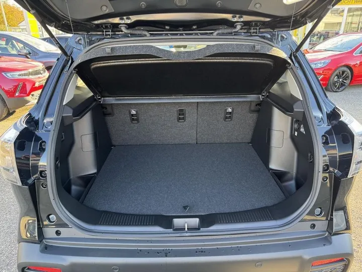Suzuki (SX4) S-Cross