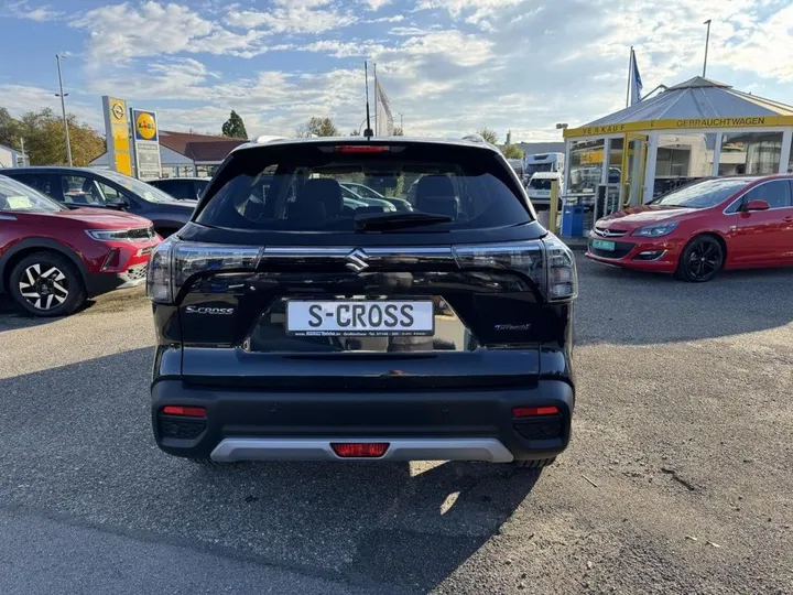 Suzuki (SX4) S-Cross