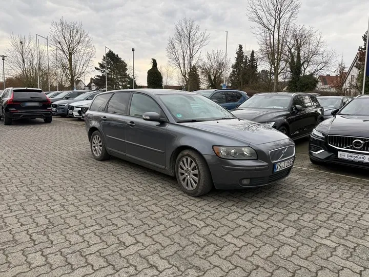 Volvo V50