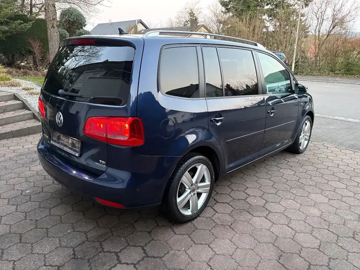 Volkswagen Touran
