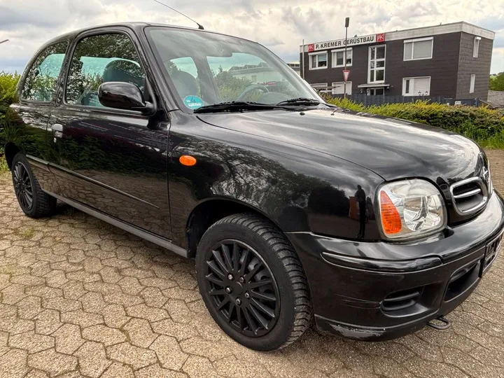 Nissan Micra