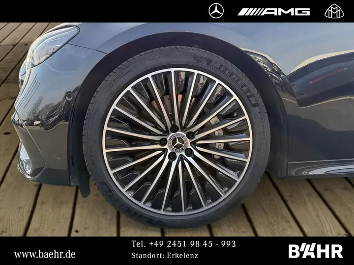 Mercedes-Benz E 220