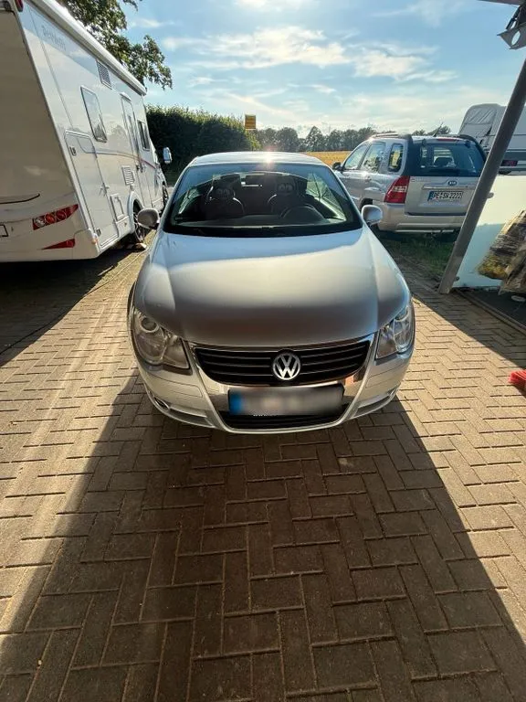 Volkswagen Eos