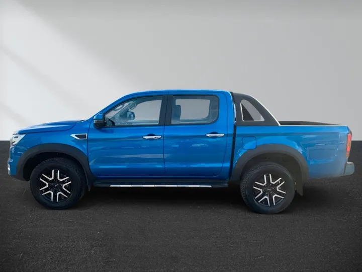 JAC 8 Pro
